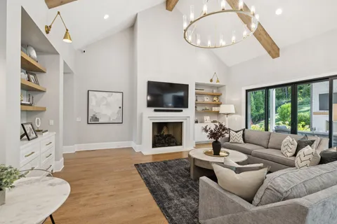 $2,799,995 | 8139 Heirloom Boulevard, College Grove, TN 37046