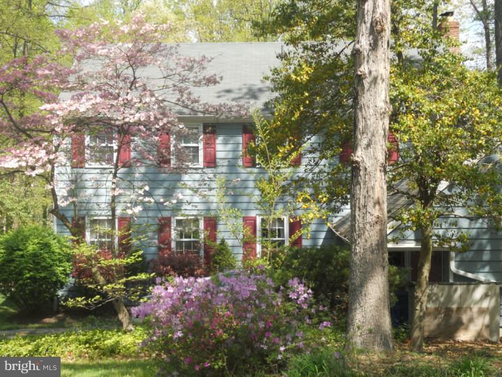 8 Signal Hill Road Cherry Hill, NJ 08003 - Photo 2 of 23 Exterior Front