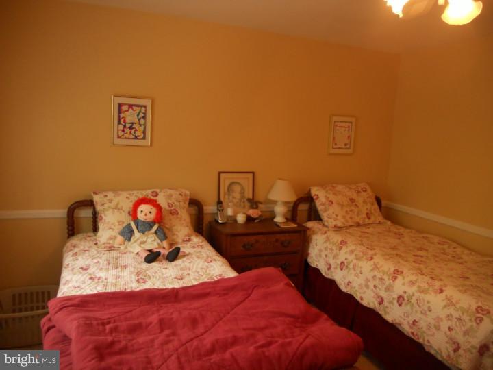 8 Signal Hill Road Cherry Hill, NJ 08003 - Photo 16 of 23 Bedroom 2