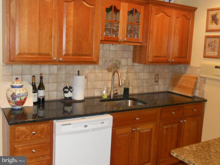 8 Signal Hill Road Cherry Hill, NJ 08003 - Photo 3 of 23 Kitchen