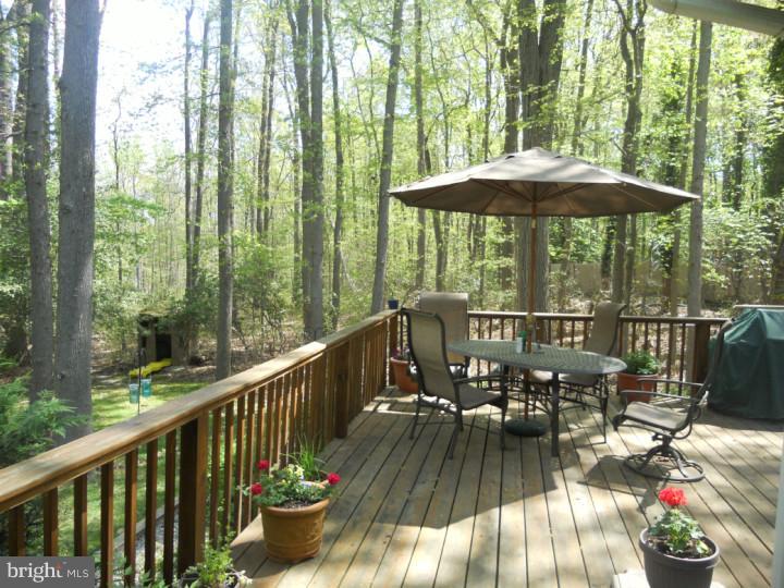 8 Signal Hill Road Cherry Hill, NJ 08003 - Photo 21 of 23 Deck