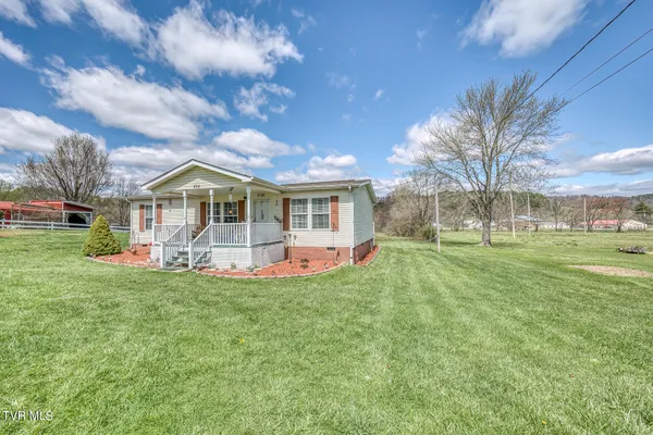 $199,900 | 928 Highway 421 North, Mountain City, TN 37683