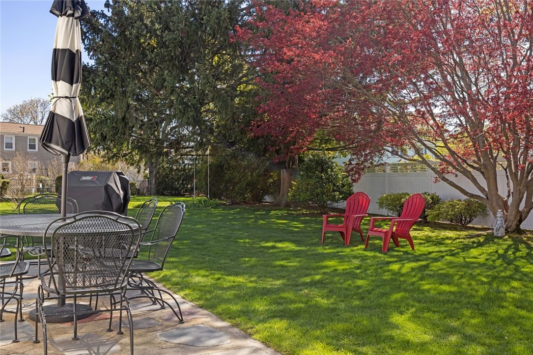 47 Willow Drive Cranston, RI 02920 - Photo 24 of 26