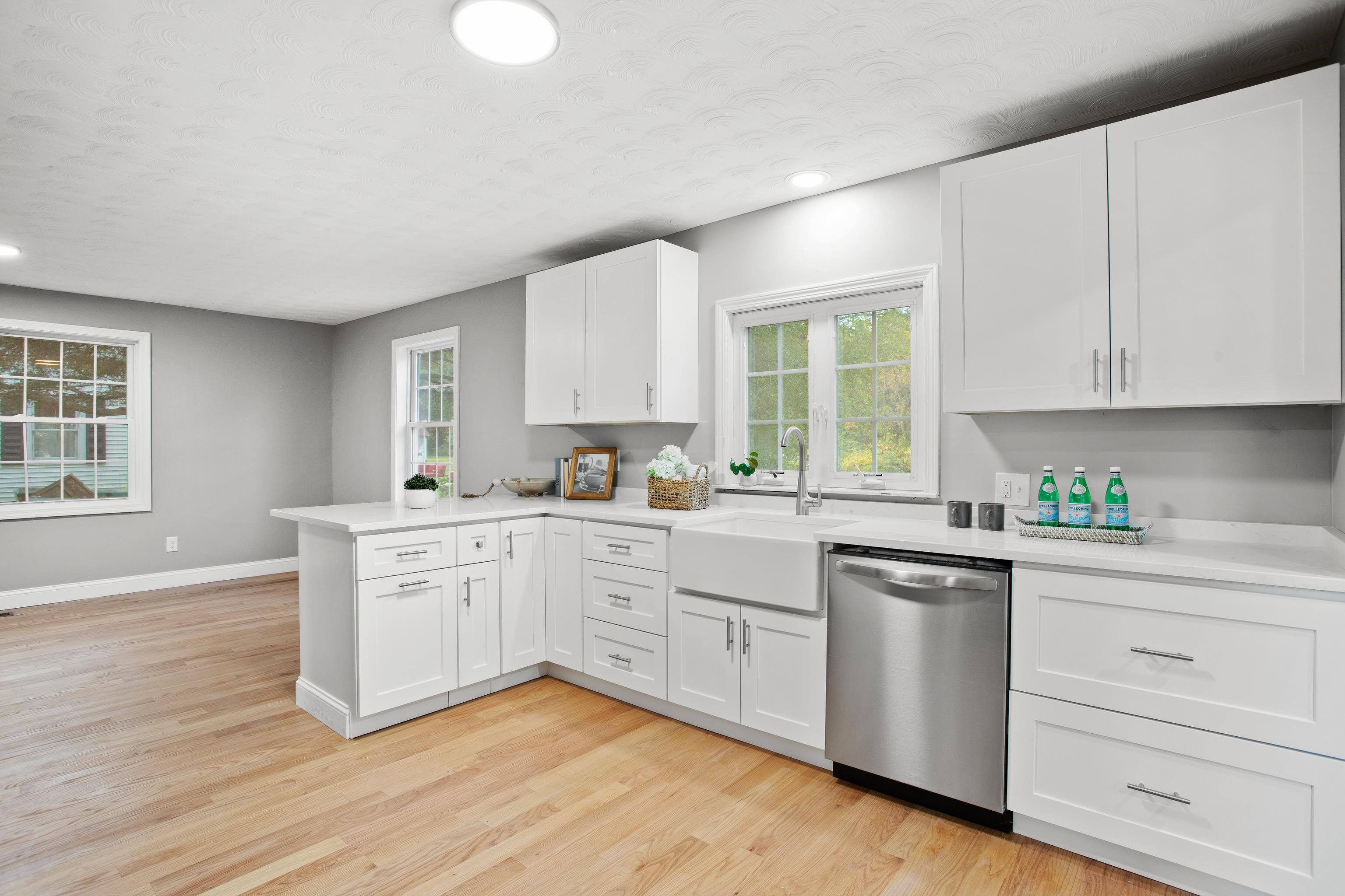 45 Rolfe Street Concord, NH 03303 - Photo 11 of 53 Gallery Image 11