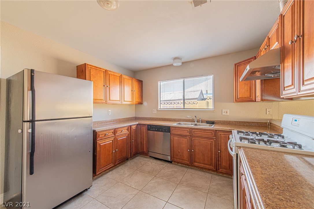 201 Bahama Road Las Vegas, NV 89145 - Photo 11 of 38 Gallery Image 11