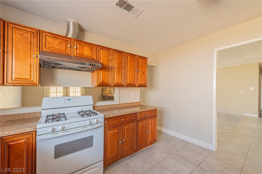 201 Bahama Road Las Vegas, NV 89145 - Photo 12 of 38 Gallery Image 12