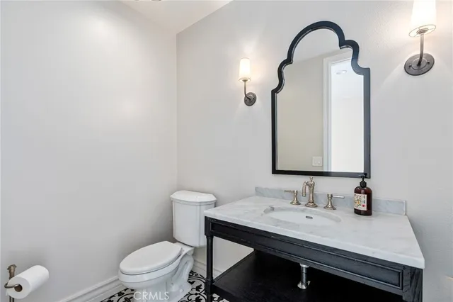 $22,000 | 1018 11th Street, Manhattan Beach, CA 90266