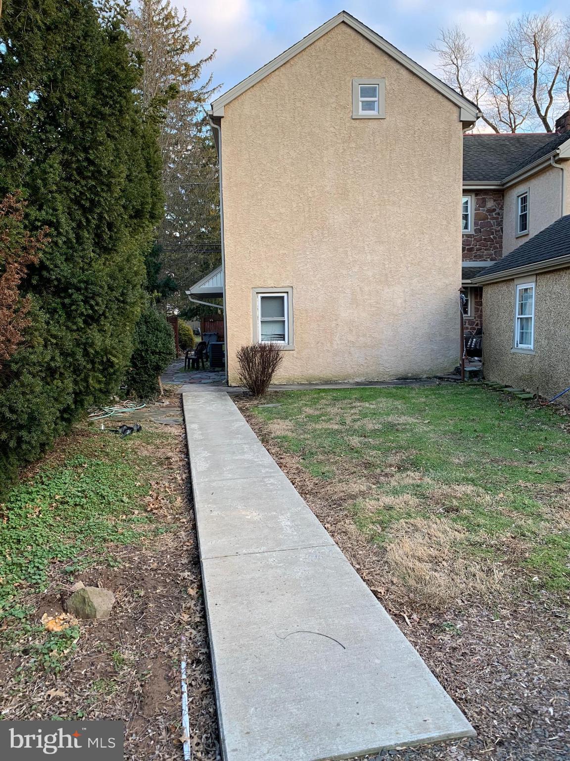 283 Laurelwood Road, Unit B Pottstown, PA 19465 - Photo 19 of 19 Service walk from driveway parking