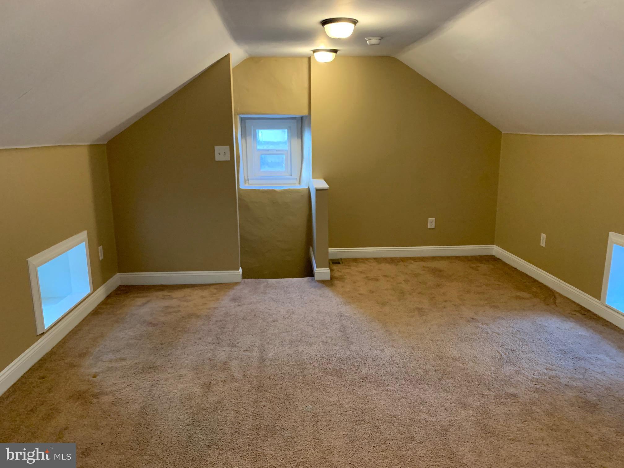 283 Laurelwood Road, Unit B Pottstown, PA 19465 - Photo 8 of 19 Bedroom #1