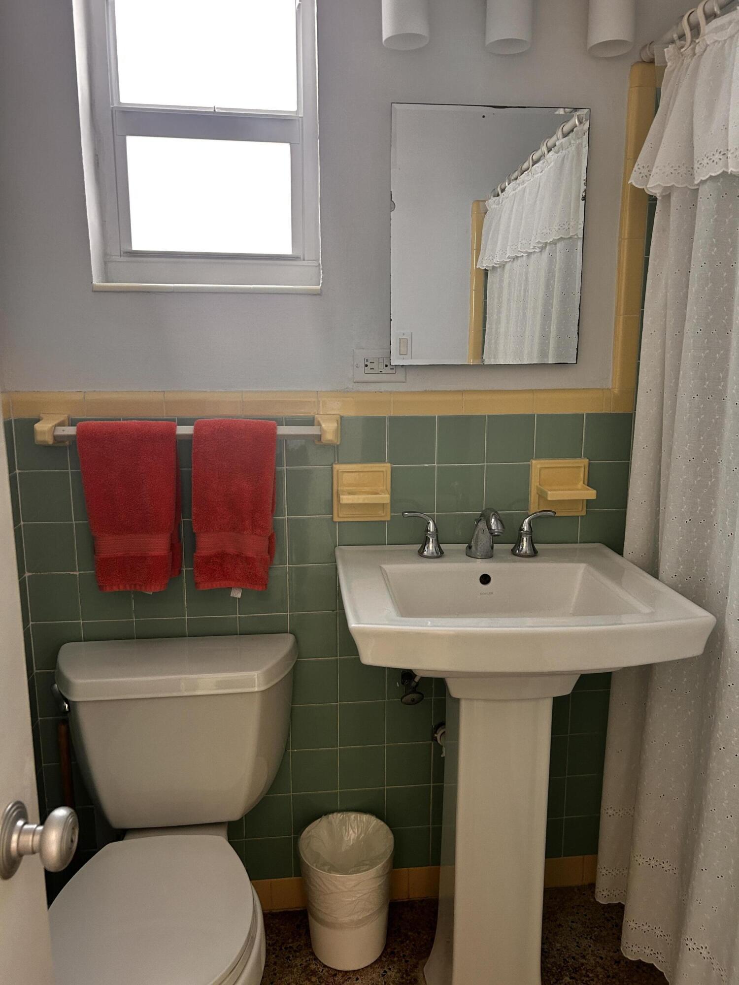 64 Seagate Boulevard Key Largo, FL 33037 - Photo 27 of 44 IMG_9131