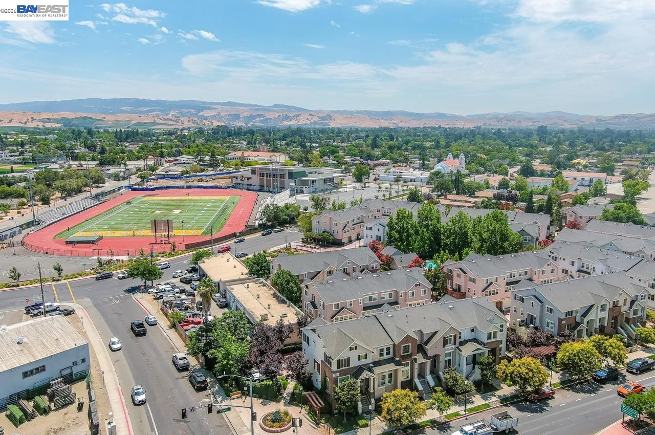 2871 First Street, Unit 901 Livermore, CA 94550 - Photo 45 of 46 a view of a city