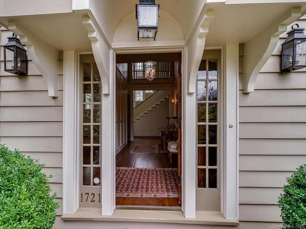 1721 Queens Road Charlotte, NC 28207 - Photo 3 of 48 Gallery Image 3