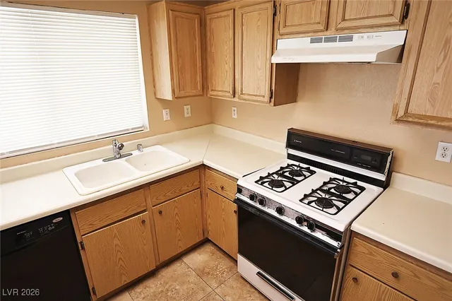 $1,875 | 425 Don Fernando Circle, North Las Vegas, NV 89031