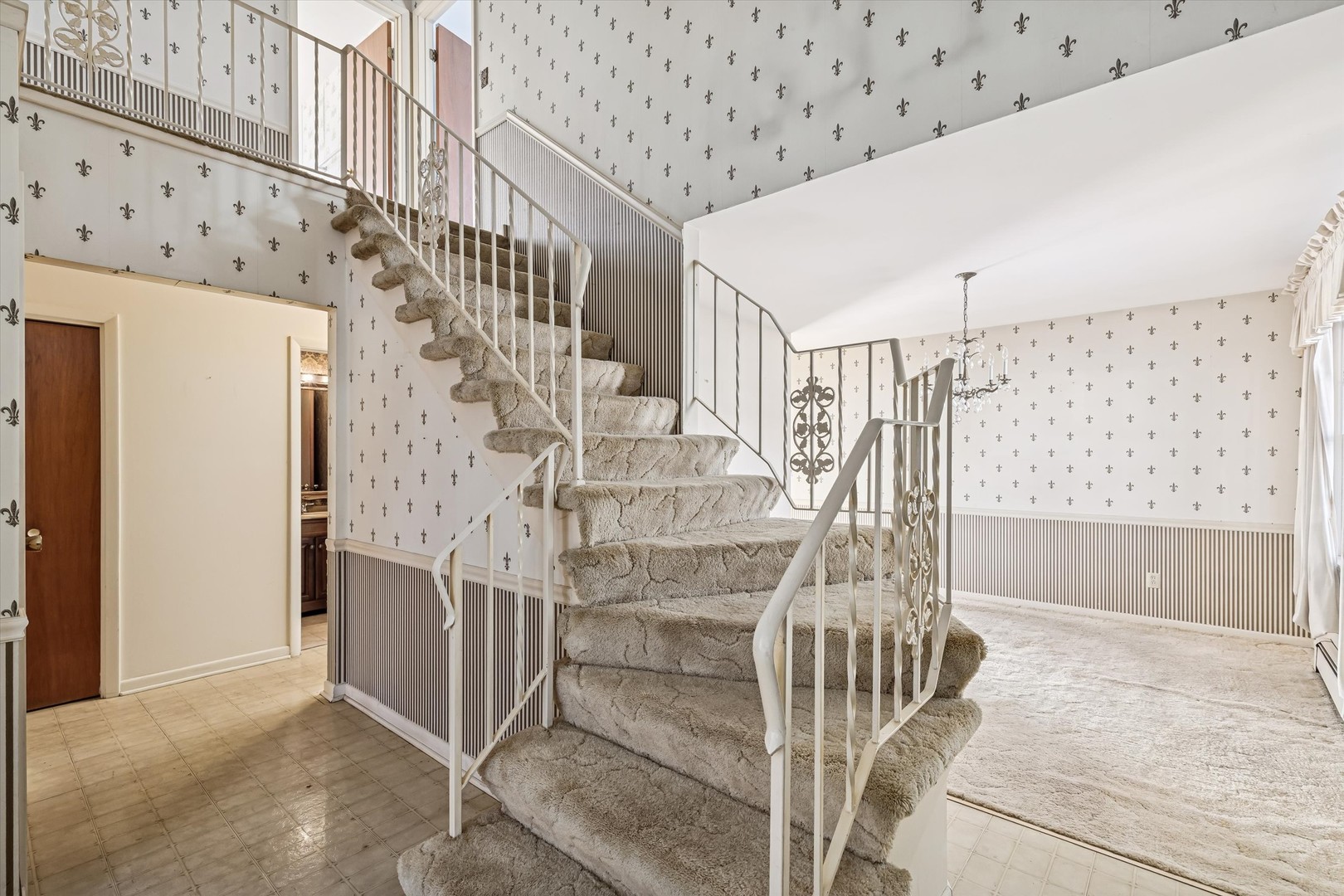 47 Sunset Drive Cary, IL 60013 - Photo 2 of 19 a view of entryway with a front door