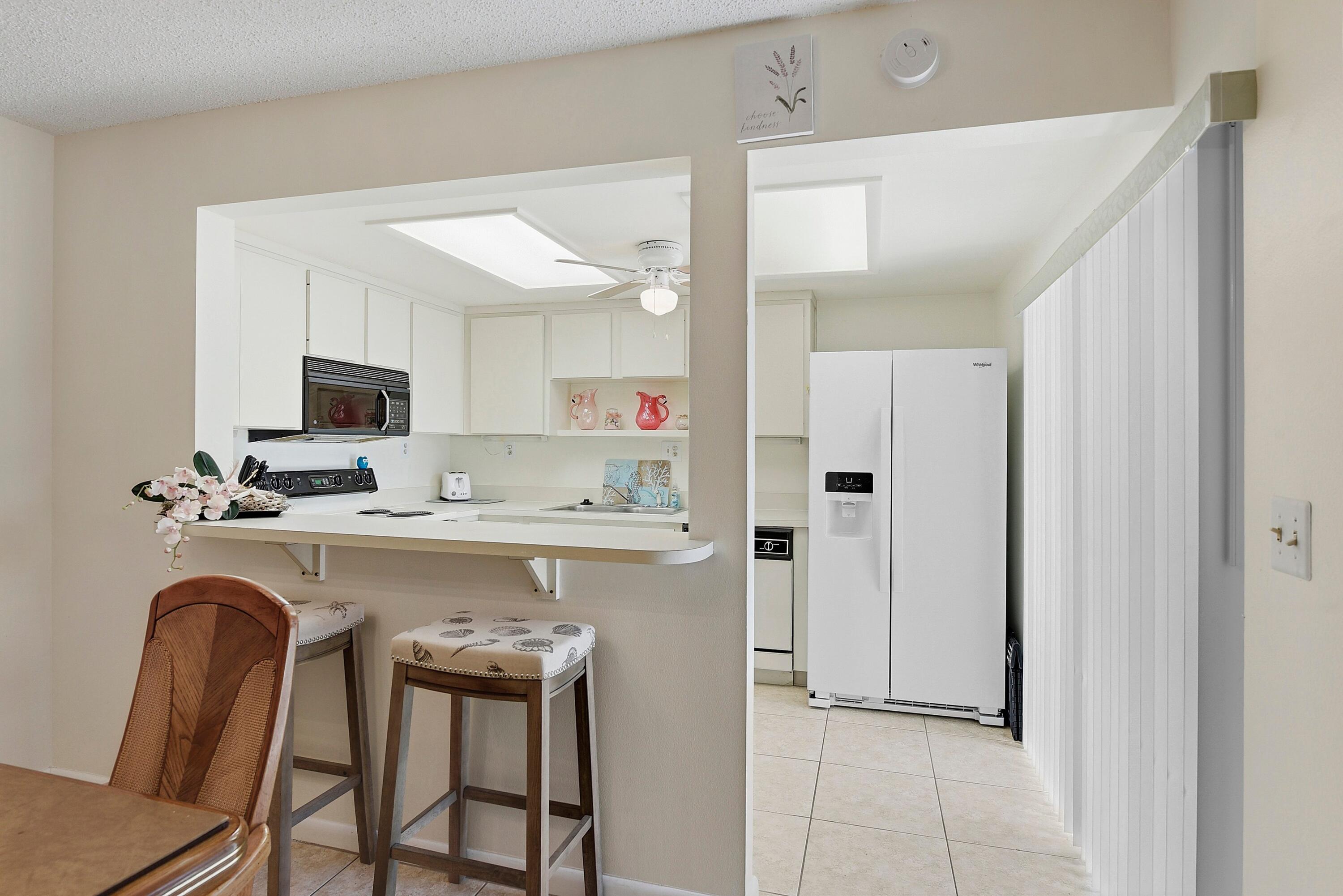 3802 Jefferson Street Stuart, FL 34997 - Photo 7 of 21 009-017-3802 SE Jefferson St-4200x2804