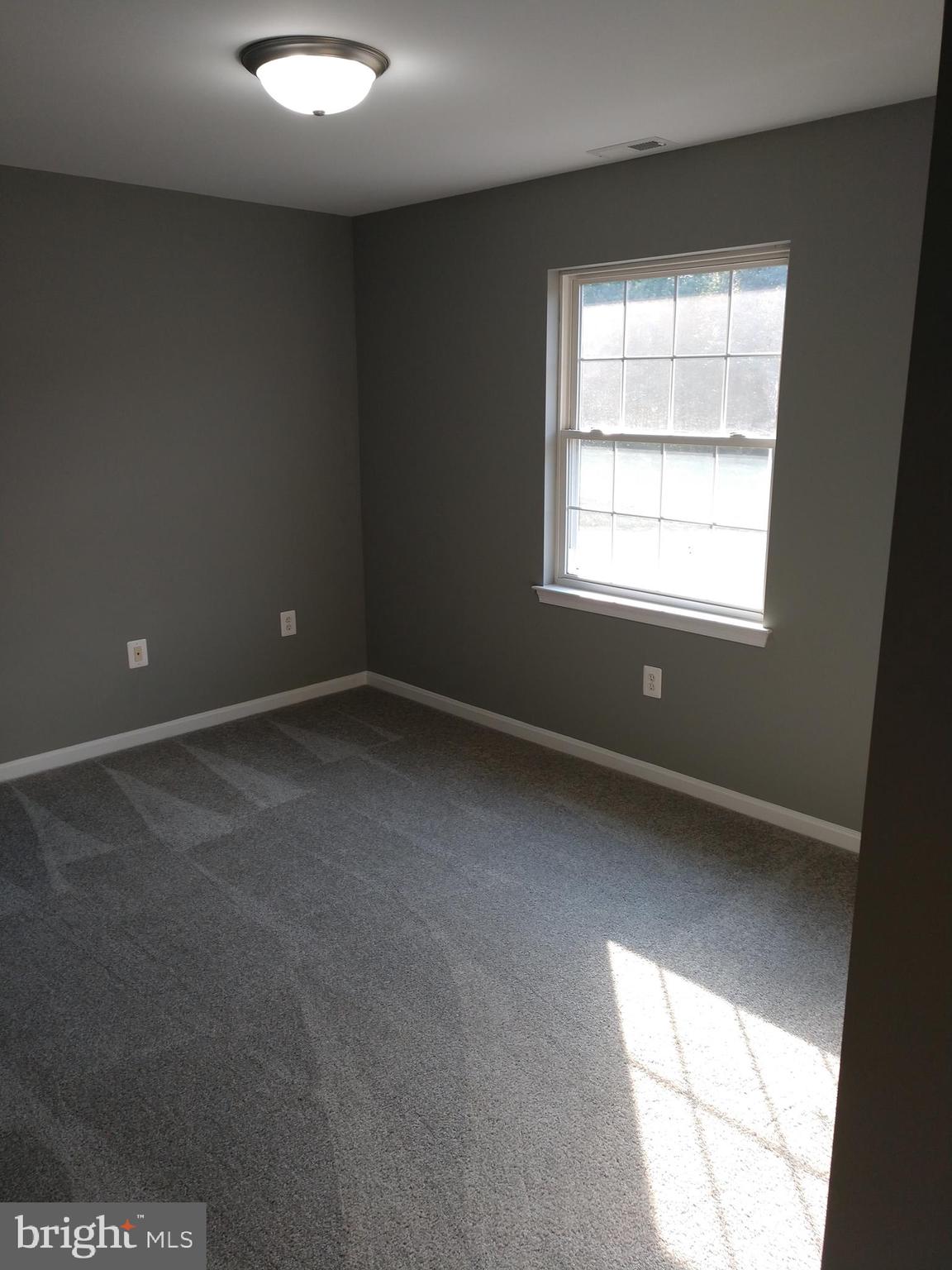 620 Walton Road Huntingtown, MD 20639 - Photo 8 of 17 All new carpeting on second floor.