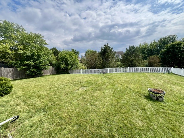 1436 Bridgedale Road Crystal Lake, IL 60014 - Photo 21 of 34