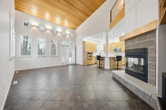 $1,035,000 | 5027 Rose Creek Parkway South, Fargo, ND 58104