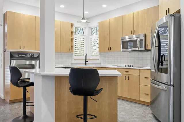 $1,035,000 | 5027 Rose Creek Parkway South, Fargo, ND 58104