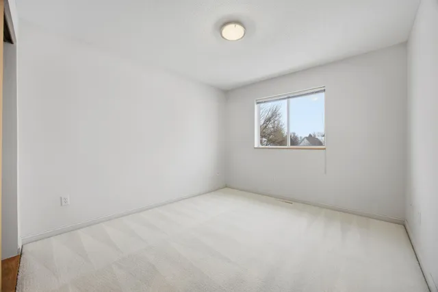 $1,035,000 | 5027 Rose Creek Parkway South, Fargo, ND 58104