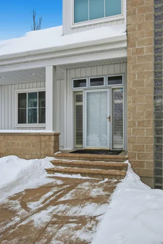 $1,035,000 | 5027 Rose Creek Parkway South, Fargo, ND 58104