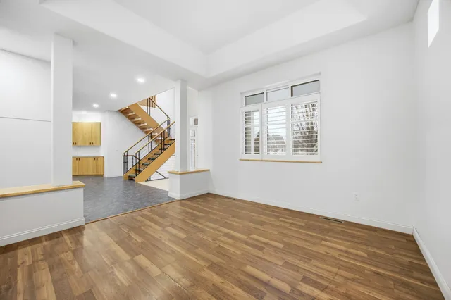 $1,035,000 | 5027 Rose Creek Parkway South, Fargo, ND 58104