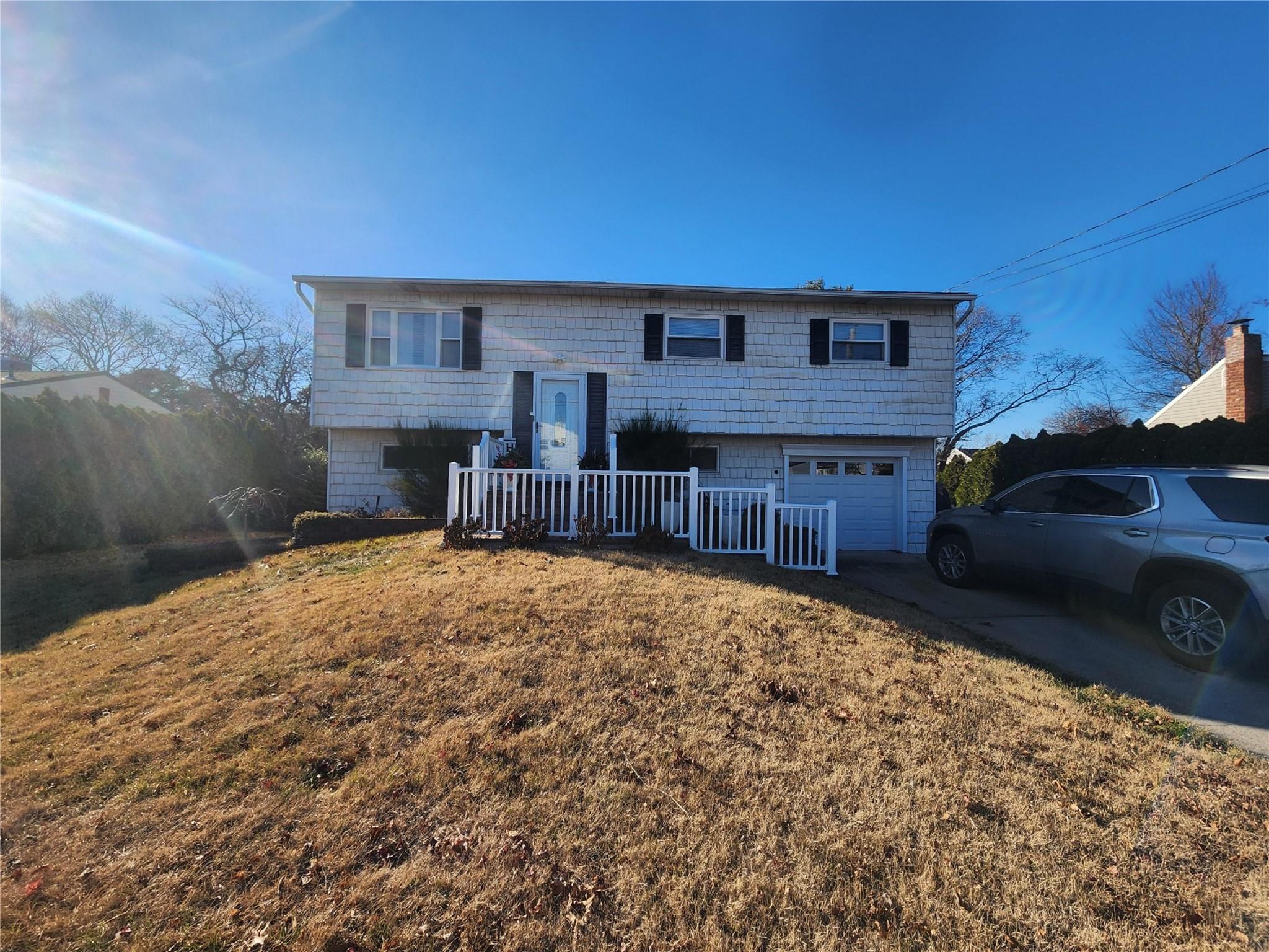 6 Capri Road Centereach, NY 11720 - Photo 1 of 1 Gallery Image 1