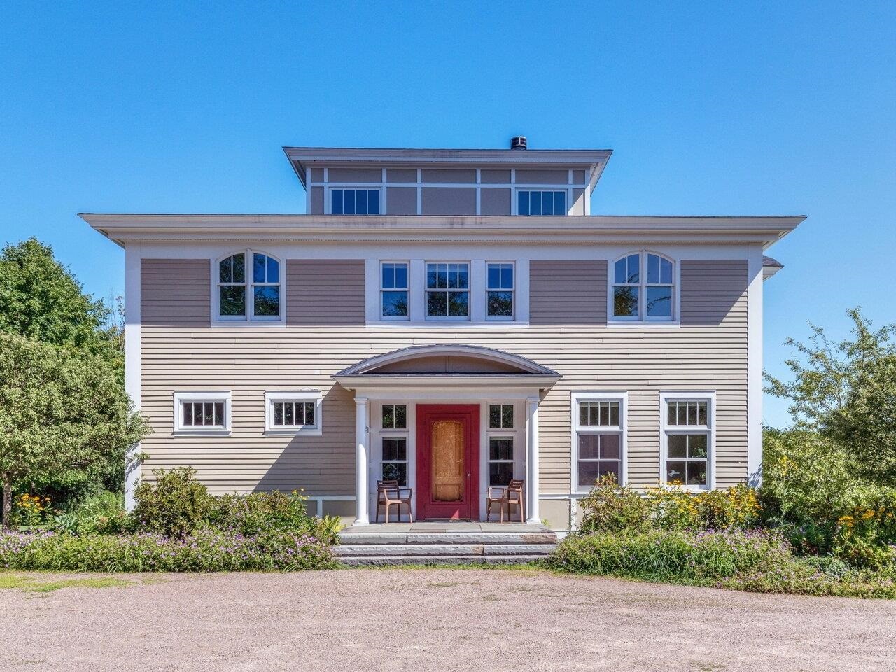 195 Windridge Road Williston, VT 05495 - Photo 2 of 40 Gallery Image 2