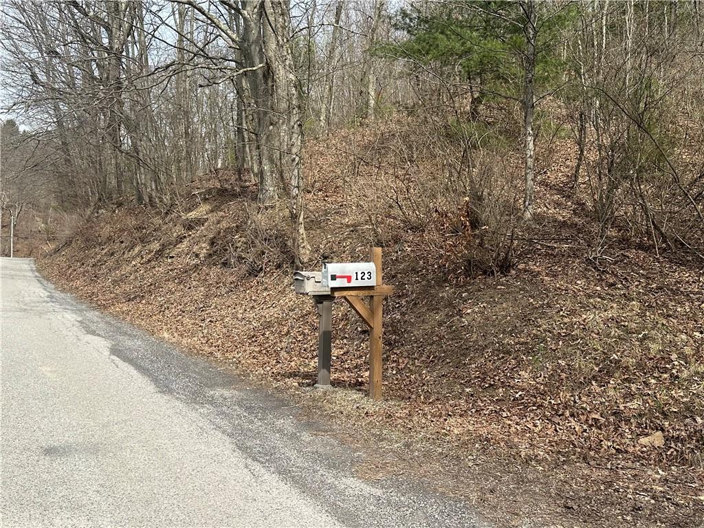123 Service Church Road Aliquippa, PA 15001 - Photo 21 of 25 Gallery Image 21