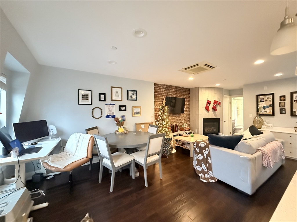 795 East 3rd Street, Unit 3 Boston, MA 02127 - Photo 3 of 7