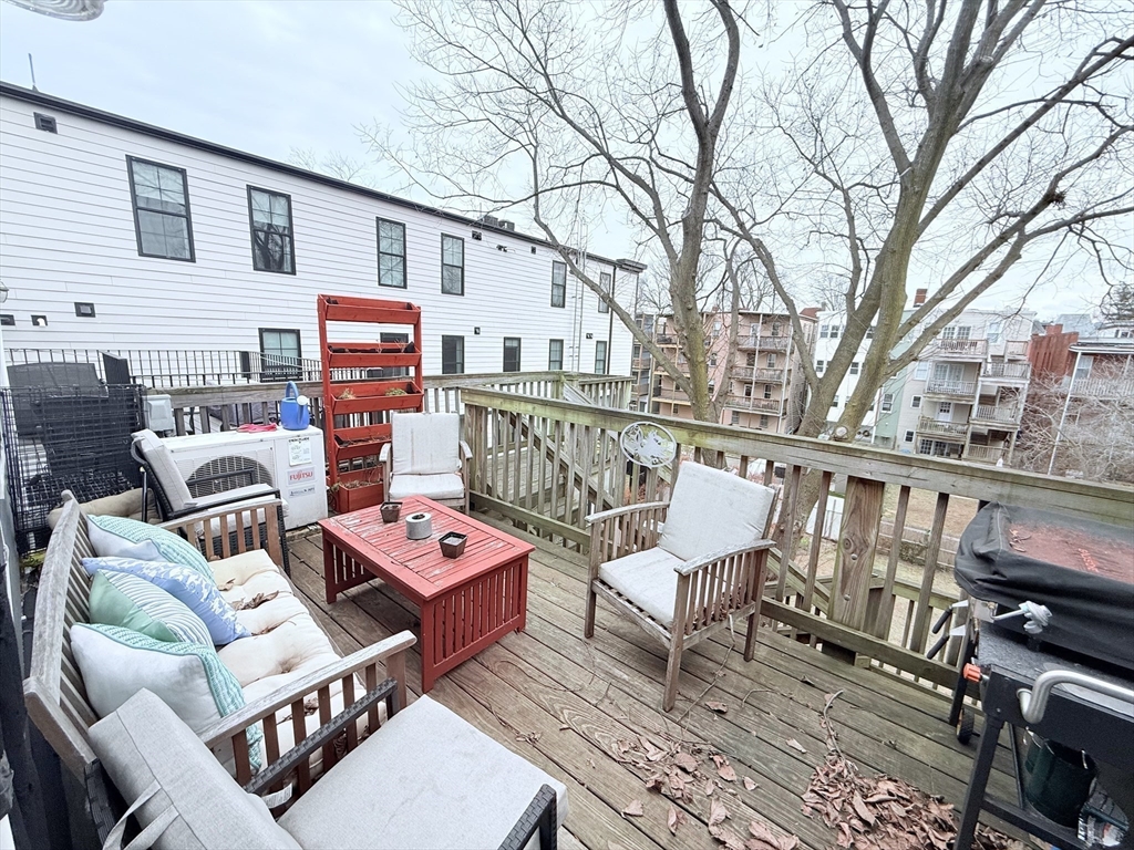 795 East 3rd Street, Unit 3 Boston, MA 02127 - Photo 7 of 7