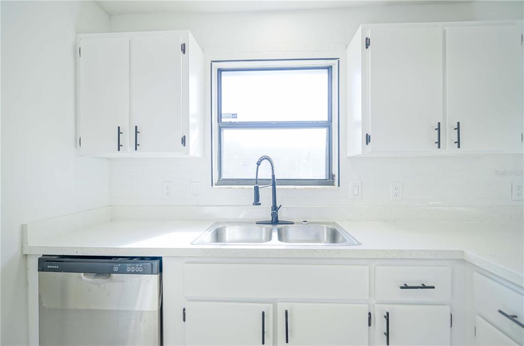 5370 Northwest 3rd Street Ocala, FL 34482 - Photo 13 of 57