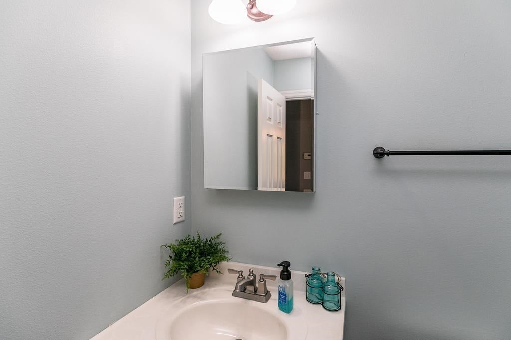 3509 Stoney Point Road Southwest Cedar Rapids, IA 52404 - Photo 19 of 34 Gallery Image 19