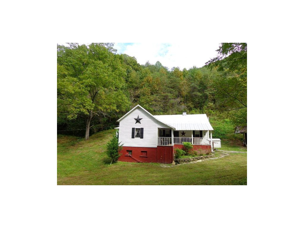 7086 Walnut Grove Road Mendota, VA 24270 - Photo 1 of 23 Photo 1