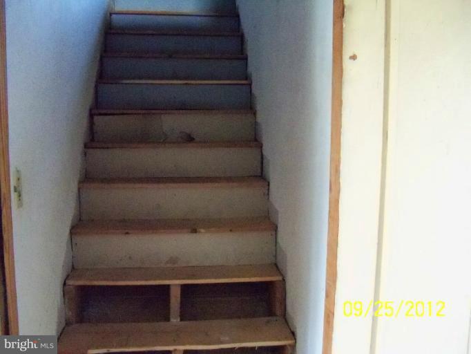 22121 Batna Road Culpeper, VA 22701 - Photo 15 of 19 Interior (General)