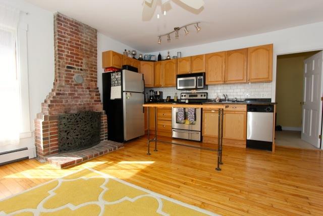 199 Spring Street, Unit 3 Portland, ME 04102 - Photo 9 of 14 Kitchen