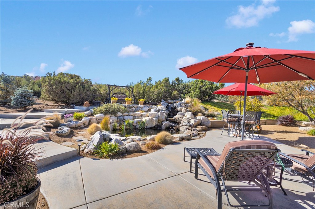 2909 Silver Ridge Drive Pinon Hills, CA 92372 - Photo 32 of 55 an outdoor space with furniture