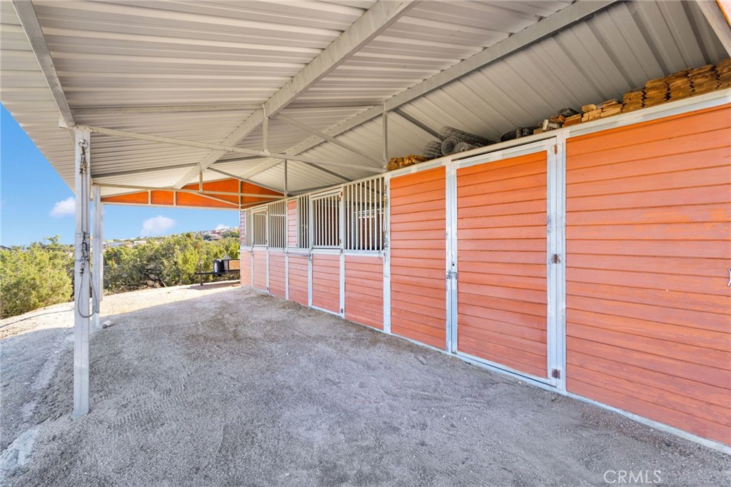 2909 Silver Ridge Drive Pinon Hills, CA 92372 - Photo 41 of 55