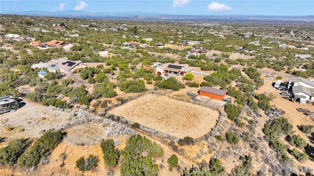 2909 Silver Ridge Drive Pinon Hills, CA 92372 - Photo 49 of 55 a view of an outdoor space and a lake view