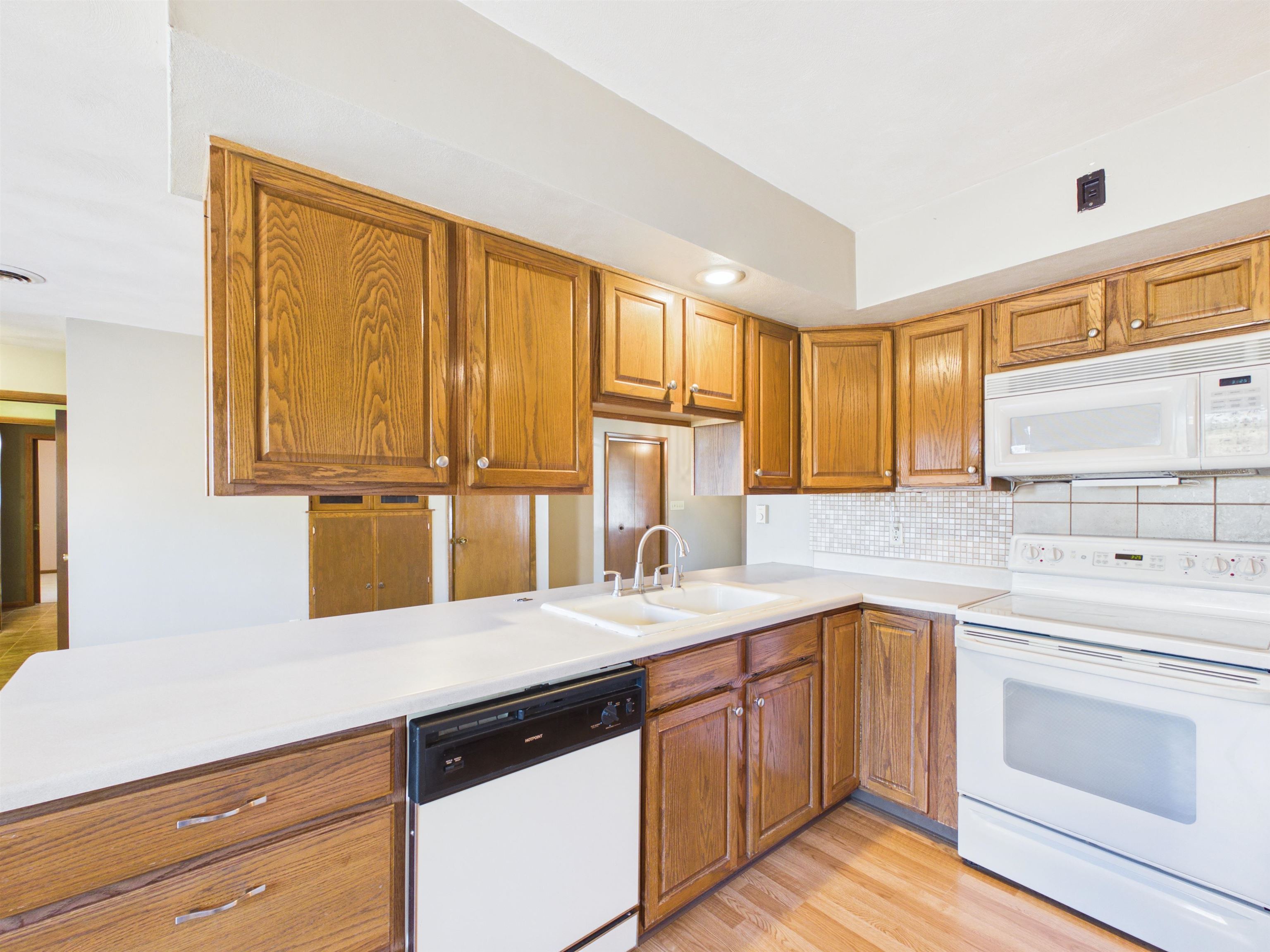 3862 Westfield Road Winnebago, IL 61088 - Photo 14 of 53 Gallery Image 14