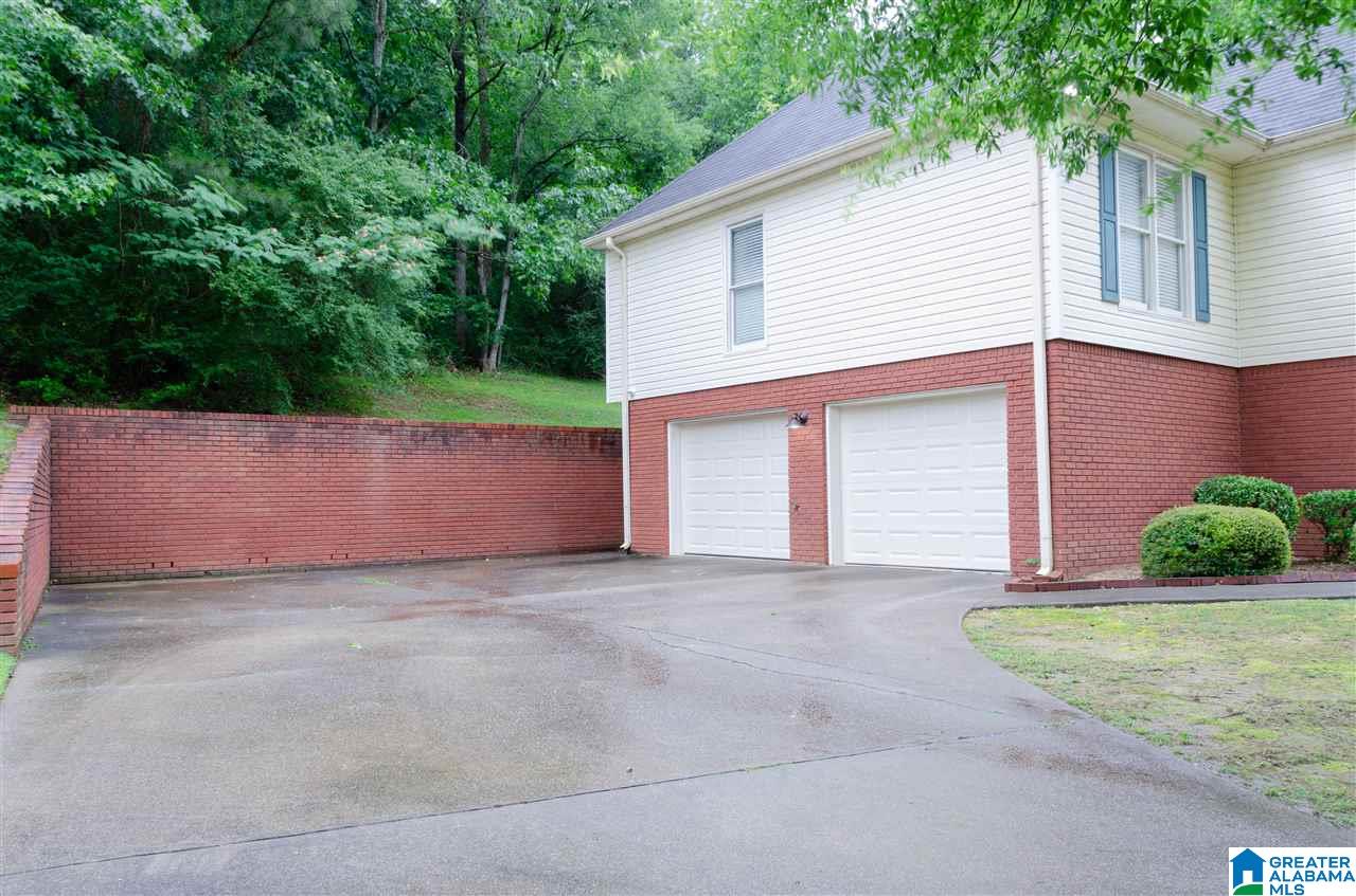 6283 Canterbury Road Pinson, AL 35126 - Photo 4 of 29