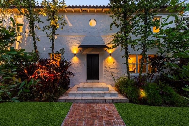 5812 Alton Road Miami Beach, FL 33140 - Photo 2 of 43