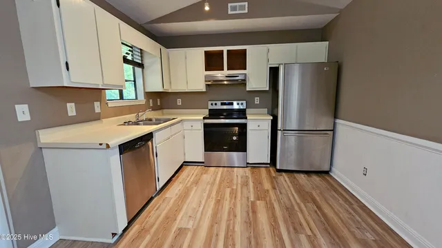 $1,495 | 107 Spring Drive, Jacksonville, NC 28540