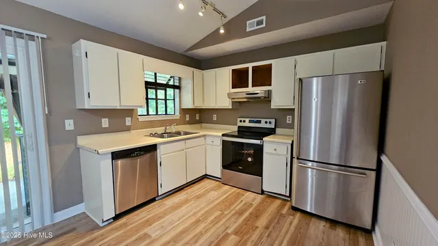 $1,495 | 107 Spring Drive, Jacksonville, NC 28540