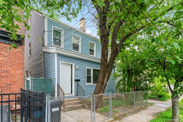$599,000 | 218 Targee Street | Stapleton