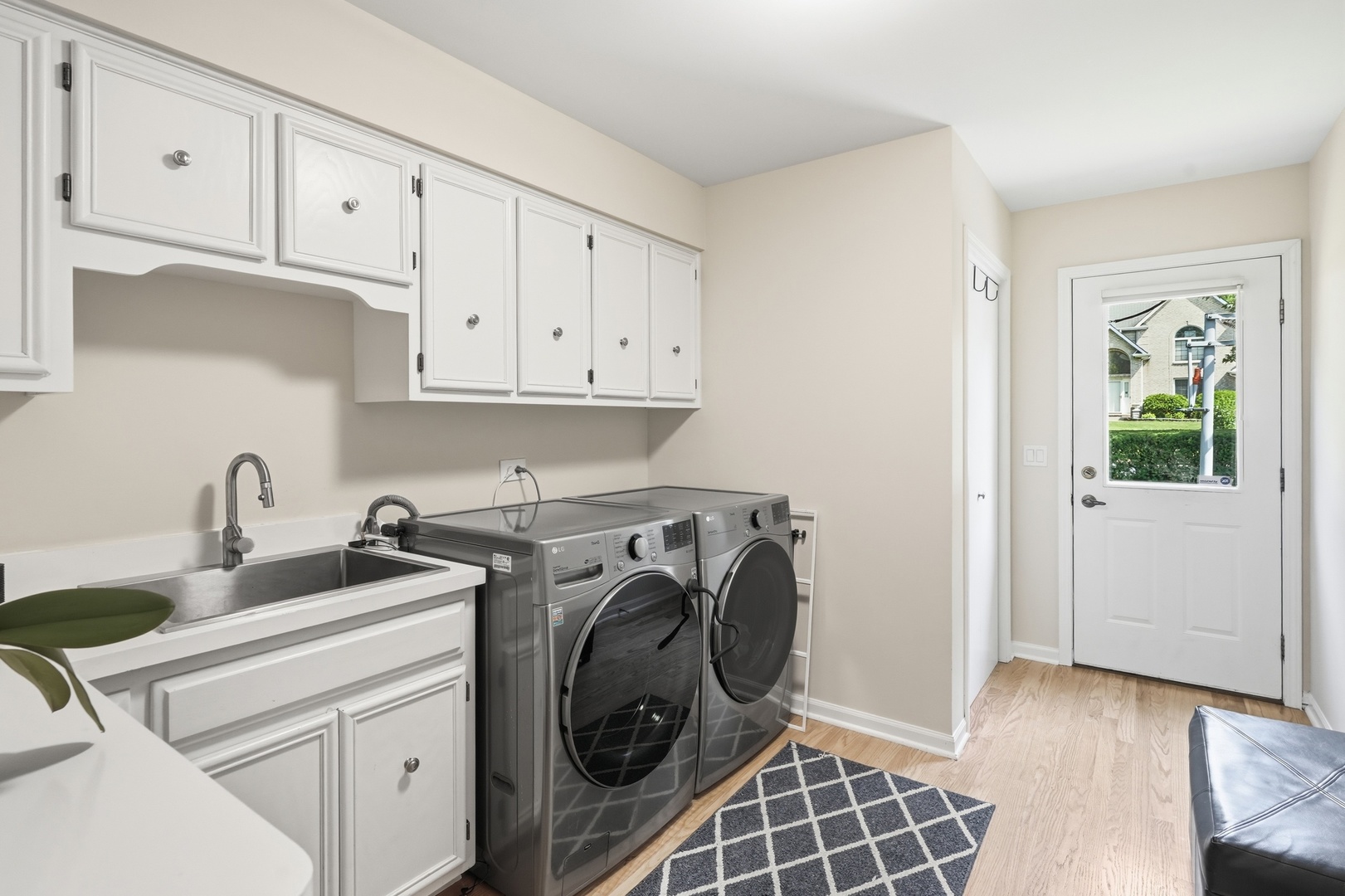 8100 Lake Ridge Drive Burr Ridge, IL 60527 - Photo 23 of 48 Gallery Image 23