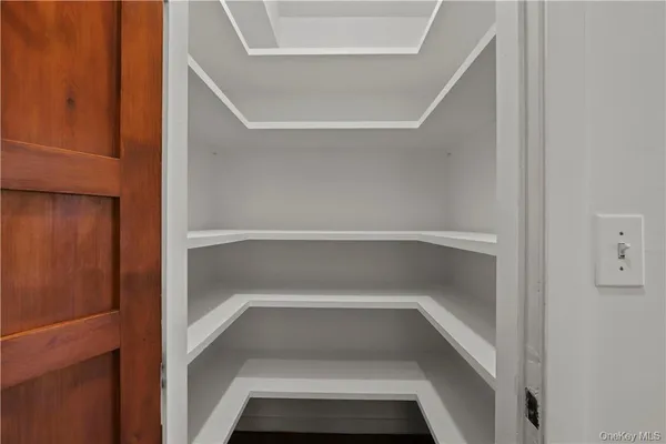 $4,400 | 165 Old Post Road, Bedford, NY 10506