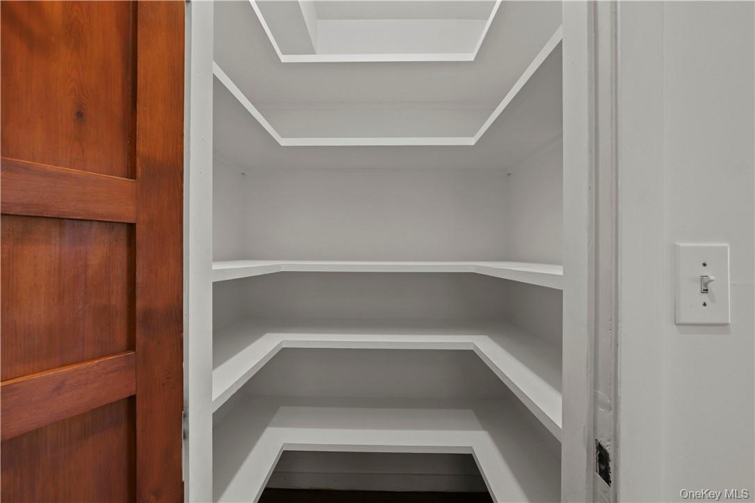 165 Old Post Road Bedford, NY 10506 - Photo 11 of 16