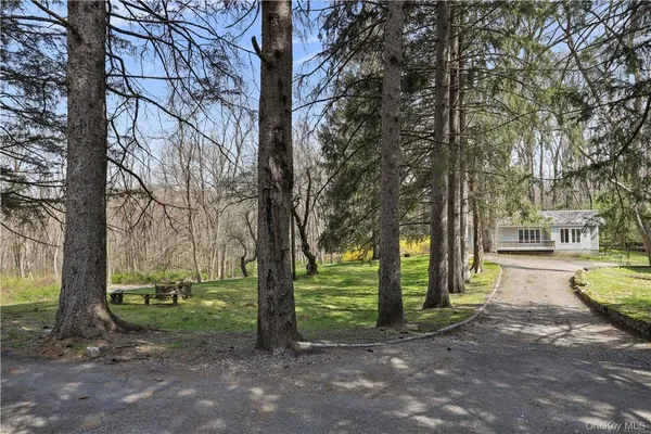 $4,400 | 165 Old Post Road, Bedford, NY 10506