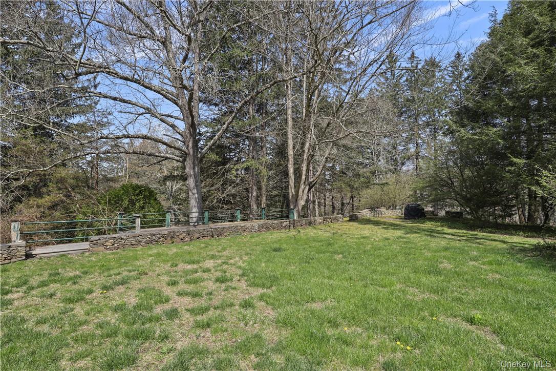 165 Old Post Road Bedford, NY 10506 - Photo 16 of 16